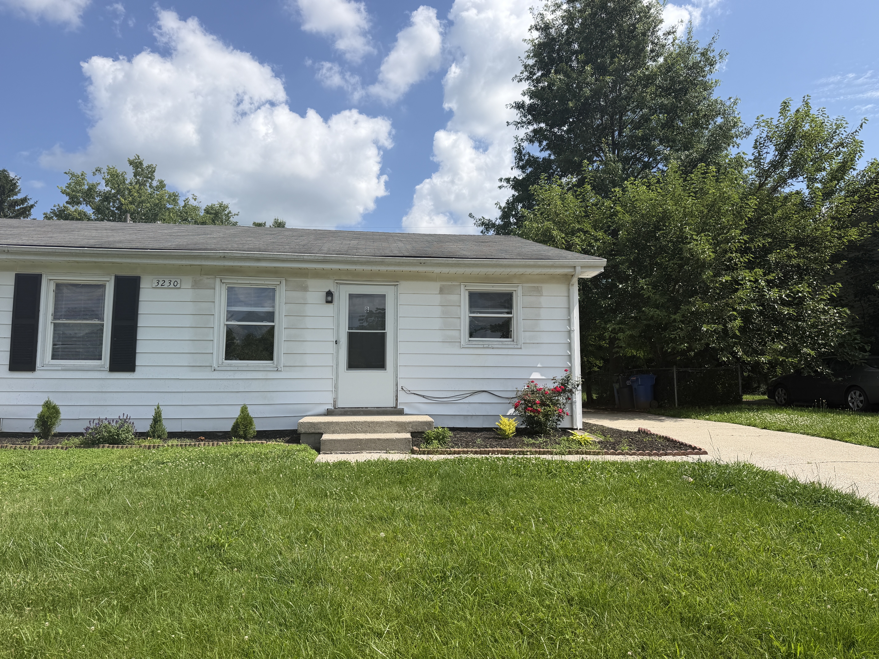 3230 B Aqueduct Drive - 1